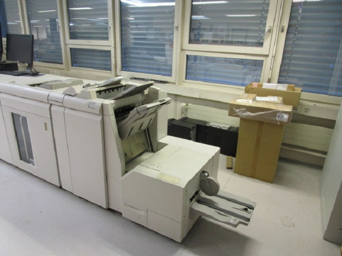 XEROX COLORPRESS 1000 / Colour 1000 mit Freeflow Printserver und Clear Toner XEROX COLORPRESS 1000 / Colour 1000 mit Freeflow Printserver und Clear Toner: صورة 6