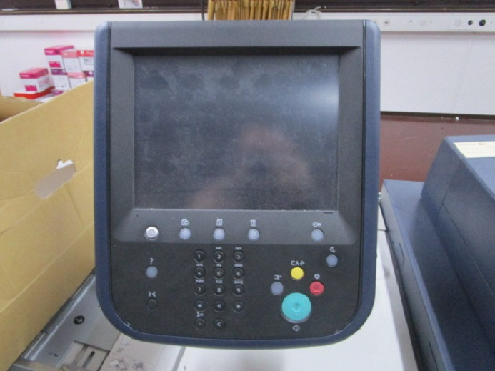 XEROX VERSANT 180 PRESS - آلة الطباعة الرقمية: صورة 5 XEROX VERSANT 180 PRESS - آلة الطباعة الرقمية: صورة 5