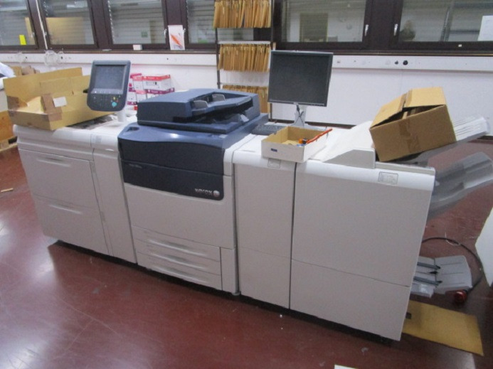 XEROX VERSANT 180 PRESS - آلة الطباعة الرقمية: صورة 1 XEROX VERSANT 180 PRESS - آلة الطباعة الرقمية: صورة 1