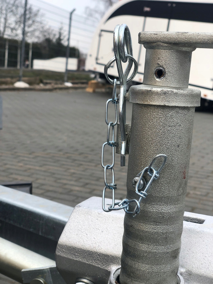 PRZYCZEPA LAWETA KOPARKI MINIKOPARKI 370x170 CM, 3500 KG / EXCAVATOR MINI EXCAVATOR TRANSPORTER TRAILER 370x170 CM, DMC 3500 KG - مقطورة لنقل المعدات: صورة 4 PRZYCZEPA LAWETA KOPARKI MINIKOPARKI 370x170 CM, 3500 KG / EXCAVATOR MINI EXCAVATOR TRANSPORTER TRAILER 370x170 CM, DMC 3500 KG - مقطورة لنقل المعدات: صورة 4