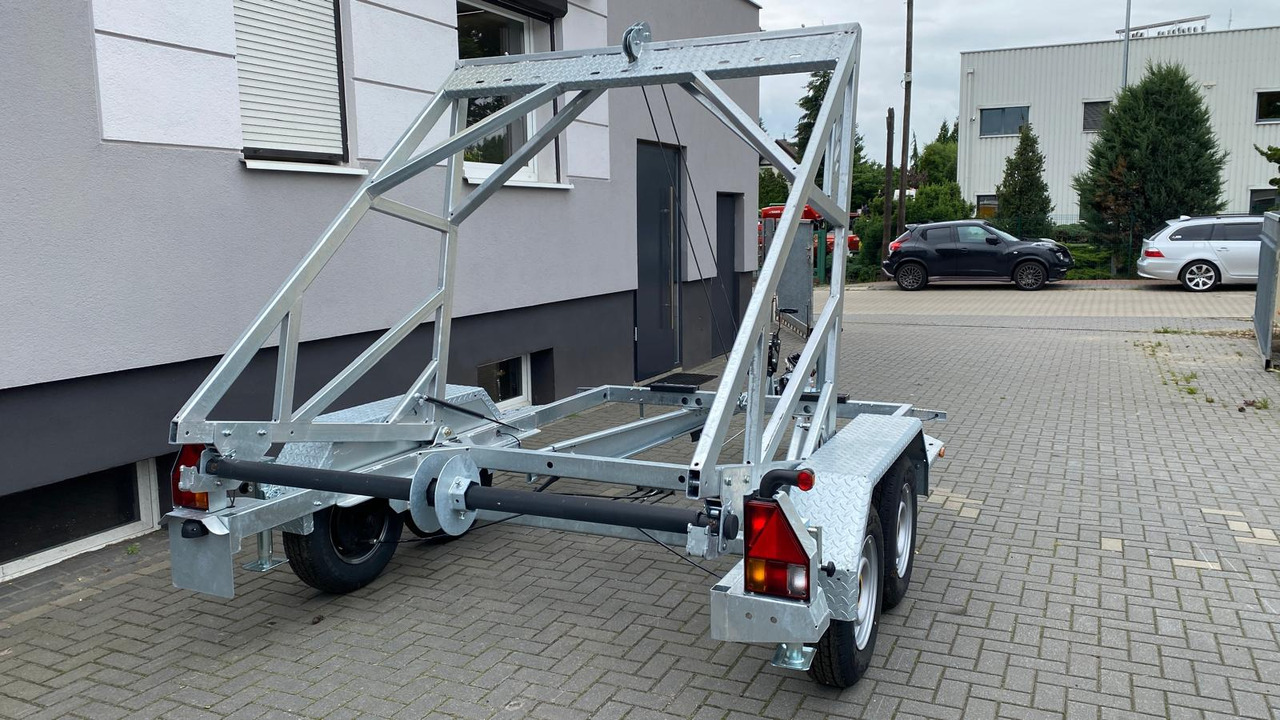 PRZYCZEPA WARK KABLOWA Z WCIĄGARKĄ RĘCZNĄ, DMC 3500 KG / WARK Cable Trailer with Manual Winch, DMC 3500 KG - مقطورة بكرة الكابل: صورة 4 PRZYCZEPA WARK KABLOWA Z WCIĄGARKĄ RĘCZNĄ, DMC 3500 KG / WARK Cable Trailer with Manual Winch, DMC 3500 KG - مقطورة بكرة الكابل: صورة 4
