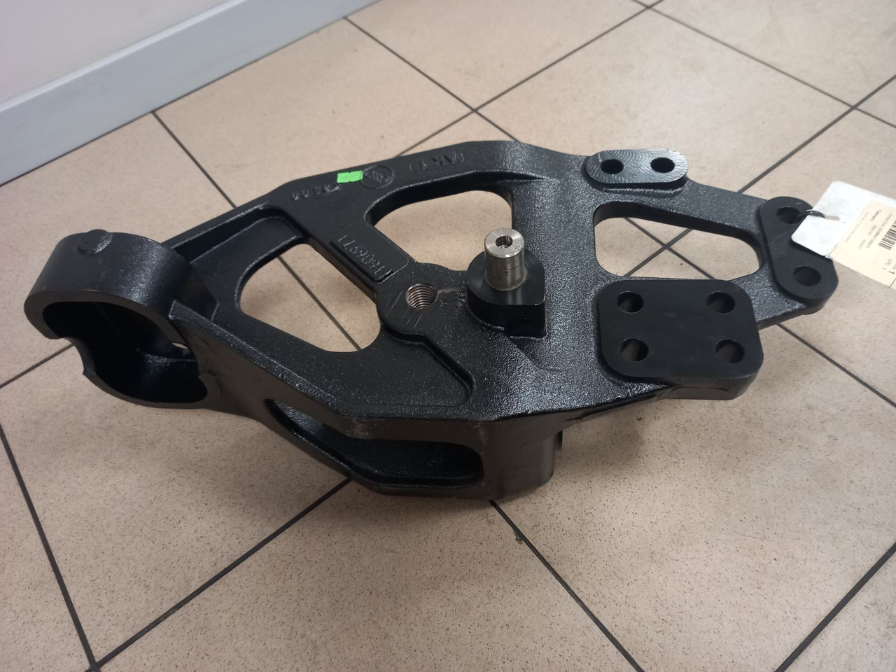 DAF KRONKŠTEINAS XF95 - هيكل السيارة الخارجية: صورة 1 DAF KRONKŠTEINAS XF95 - هيكل السيارة الخارجية: صورة 1