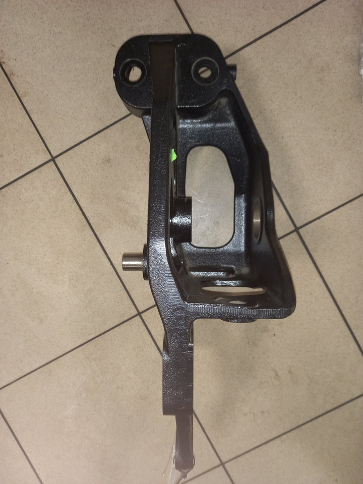 DAF KRONKŠTEINAS XF95 - هيكل السيارة الخارجية: صورة 4 DAF KRONKŠTEINAS XF95 - هيكل السيارة الخارجية: صورة 4