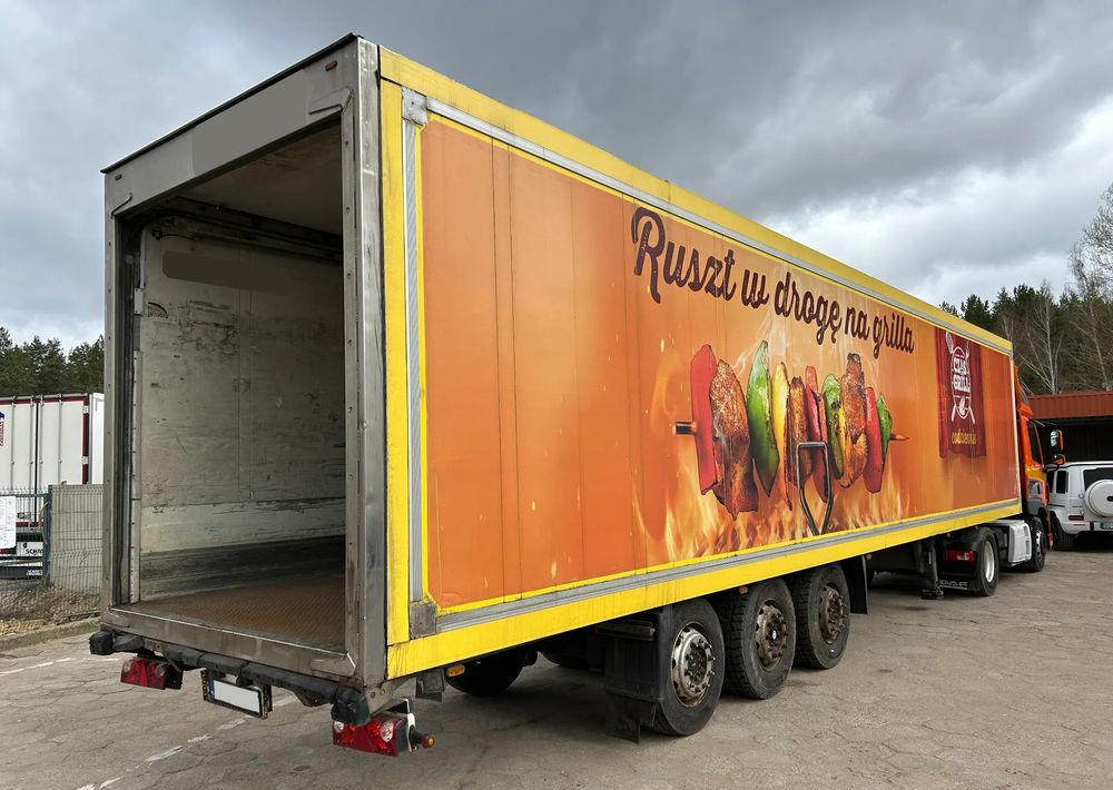 Schmitz Cargobull CHŁODNIA / IZOTERMA / KONTENER / MAGAZYN / 3 SZTUKI !! - نصف مقطورة مُبرِّدة: صورة 5 Schmitz Cargobull CHŁODNIA / IZOTERMA / KONTENER / MAGAZYN / 3 SZTUKI !! - نصف مقطورة مُبرِّدة: صورة 5