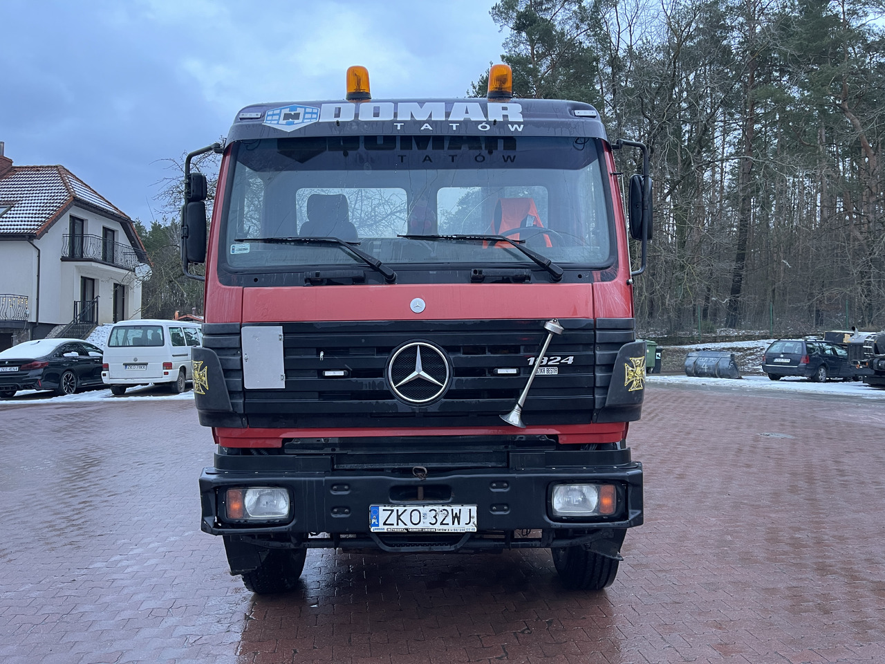MERCEDES-BENZ 1824 - شاحنة قلاب: صورة 2 MERCEDES-BENZ 1824 - شاحنة قلاب: صورة 2