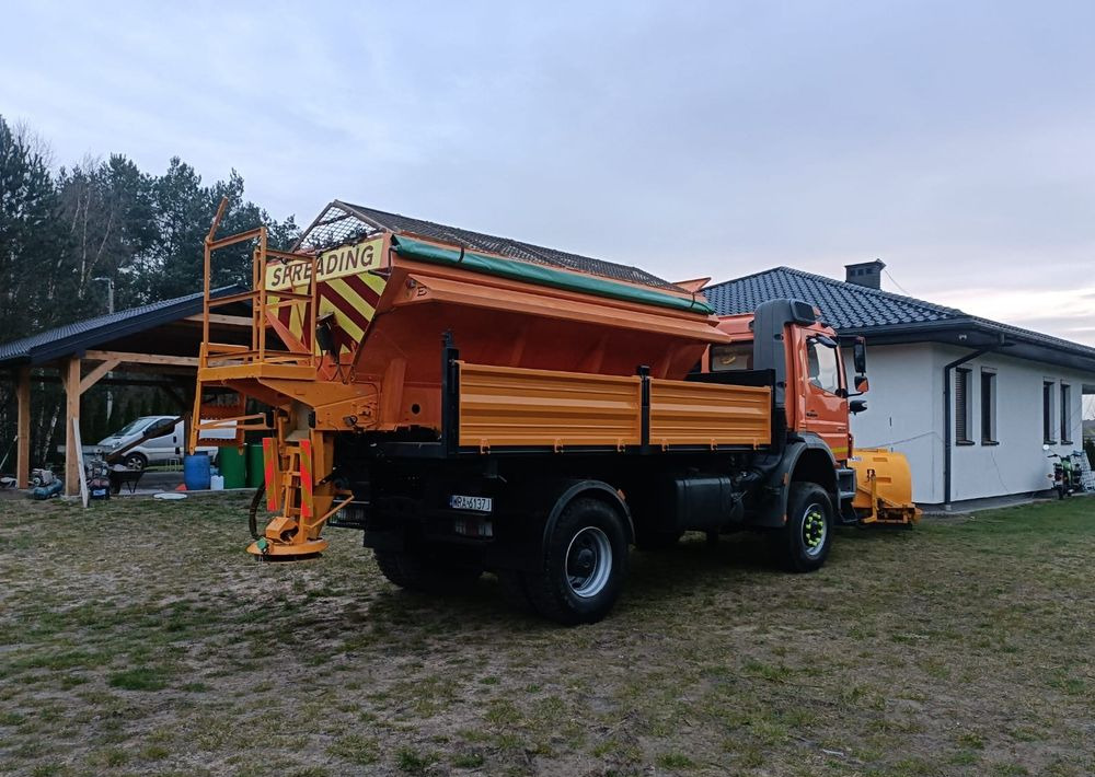 Mercedes-Benz Axor 1824 - جرافة ثلج: صورة 3 Mercedes-Benz Axor 1824 - جرافة ثلج: صورة 3