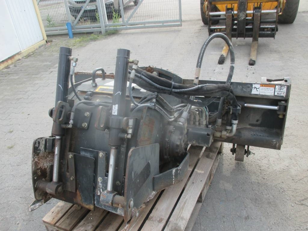 Bobcat 18 PLA - كاشطة: صورة 4 Bobcat 18 PLA - كاشطة: صورة 4