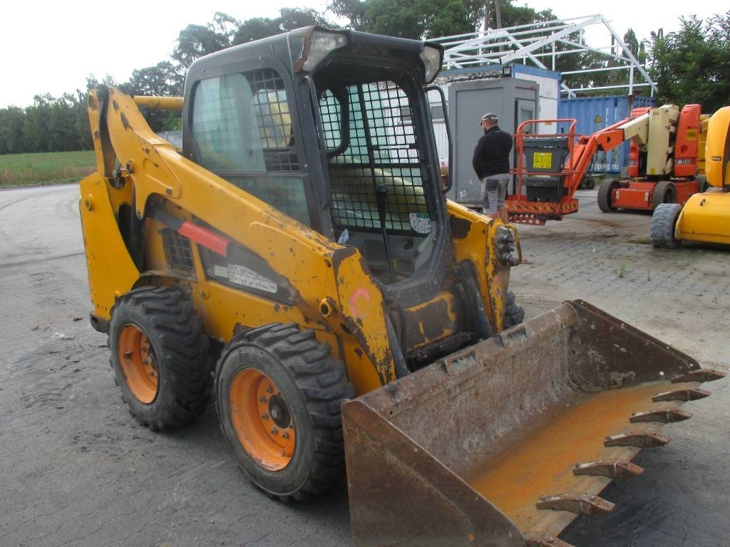 Bobcat S 530 - شيول صغير: صورة 4 Bobcat S 530 - شيول صغير: صورة 4