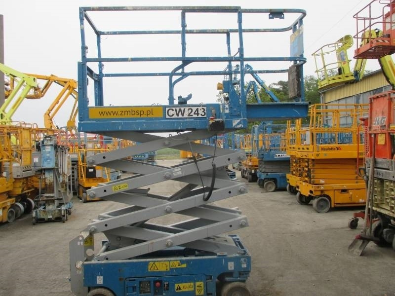 Genie GS 1932 - رافعة هيدروليكية مقصية: صورة 5 Genie GS 1932 - رافعة هيدروليكية مقصية: صورة 5