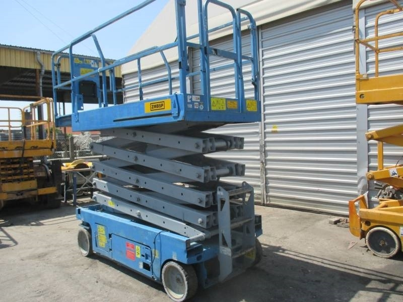 رافعة هيدروليكية مقصية Genie GS 3246: صورة 8 رافعة هيدروليكية مقصية Genie GS 3246: صورة 8