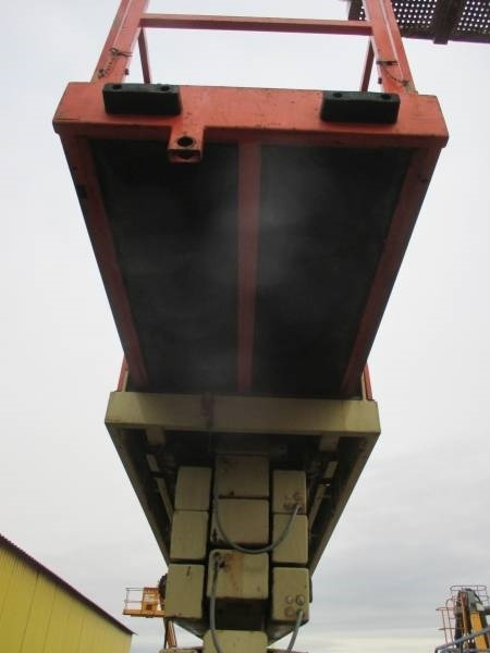 JLG Liftlux 180-12 - رافعة هيدروليكية مقصية: صورة 4 JLG Liftlux 180-12 - رافعة هيدروليكية مقصية: صورة 4