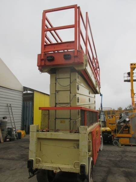 JLG Liftlux 245-12 - رافعة هيدروليكية مقصية: صورة 4 JLG Liftlux 245-12 - رافعة هيدروليكية مقصية: صورة 4