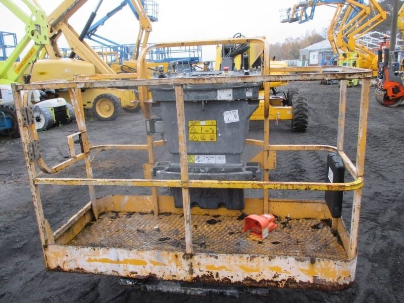 JLG M 600 JP - رافعة سلة تلسكوبية: صورة 5 JLG M 600 JP - رافعة سلة تلسكوبية: صورة 5
