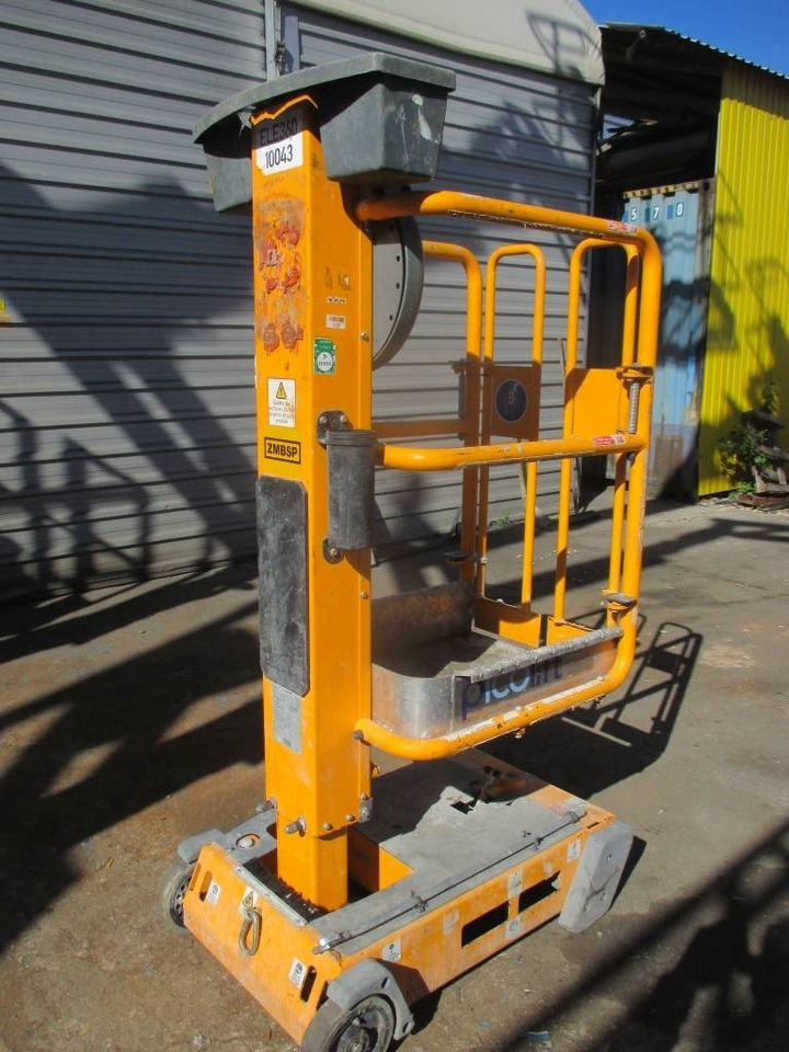 JLG Pecolift  - الرأسي رفع الصاري: صورة 2 JLG Pecolift  - الرأسي رفع الصاري: صورة 2