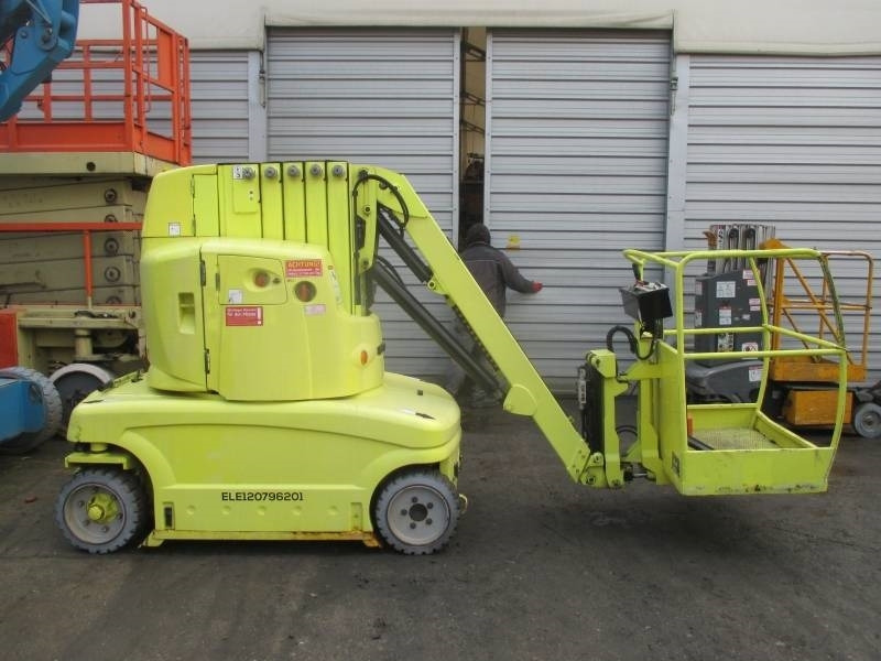 JLG Toucan 1210 - شاحنة ذراع مفصلي: صورة 1 JLG Toucan 1210 - شاحنة ذراع مفصلي: صورة 1