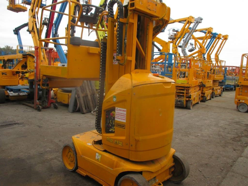 JLG Toucan 8 E  - الرأسي رفع الصاري: صورة 4 JLG Toucan 8 E  - الرأسي رفع الصاري: صورة 4