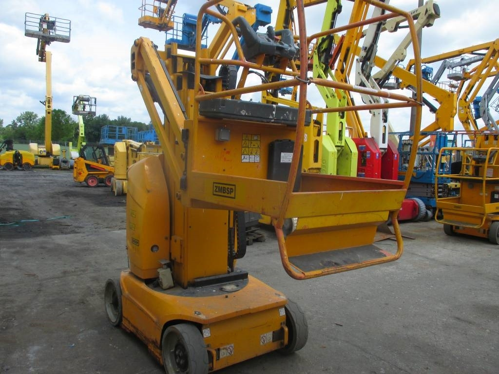 JLG Toucan 8 E - الرأسي رفع الصاري: صورة 4 JLG Toucan 8 E - الرأسي رفع الصاري: صورة 4
