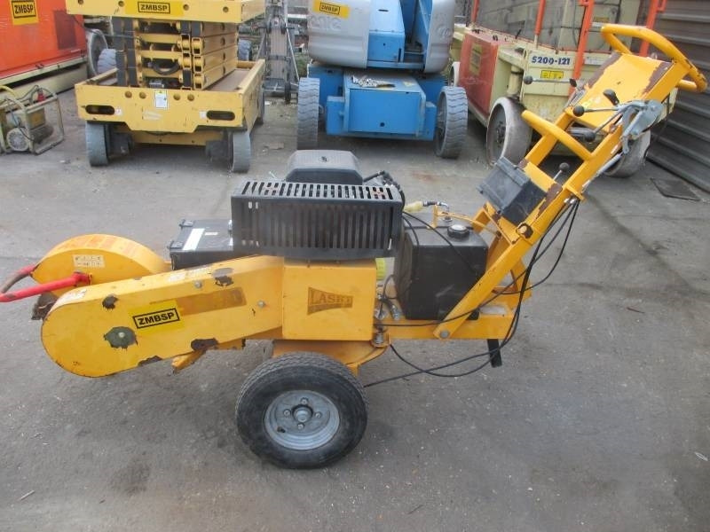 Laski F460SW - آلة طحن جذوع الأشجار: صورة 1 Laski F460SW - آلة طحن جذوع الأشجار: صورة 1