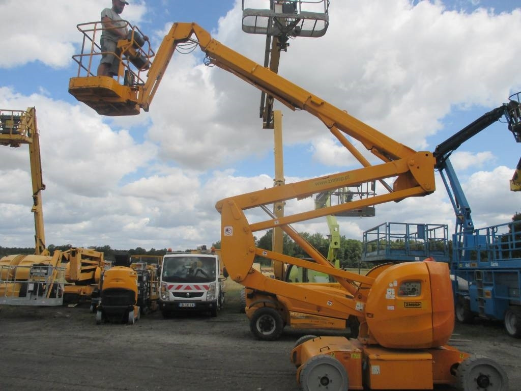 Manitou 170 AETJL - شاحنة ذراع مفصلي: صورة 1 Manitou 170 AETJL - شاحنة ذراع مفصلي: صورة 1