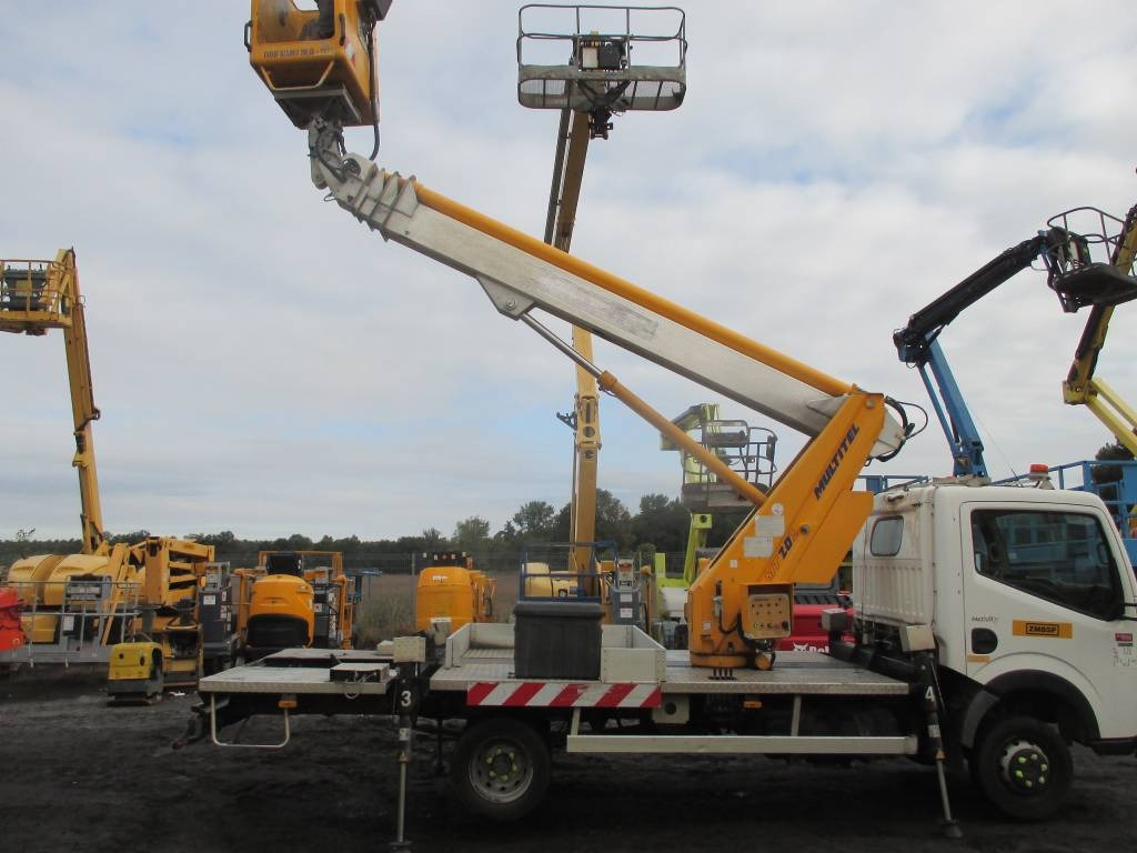 Multitel MT 202 - منصة تلسكوبية محمولة على شاحنة: صورة 1 Multitel MT 202 - منصة تلسكوبية محمولة على شاحنة: صورة 1