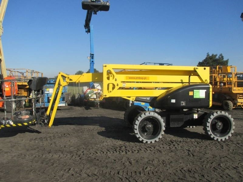 Niftylift HR 17 D 4x4 - شاحنة ذراع مفصلي: صورة 2 Niftylift HR 17 D 4x4 - شاحنة ذراع مفصلي: صورة 2