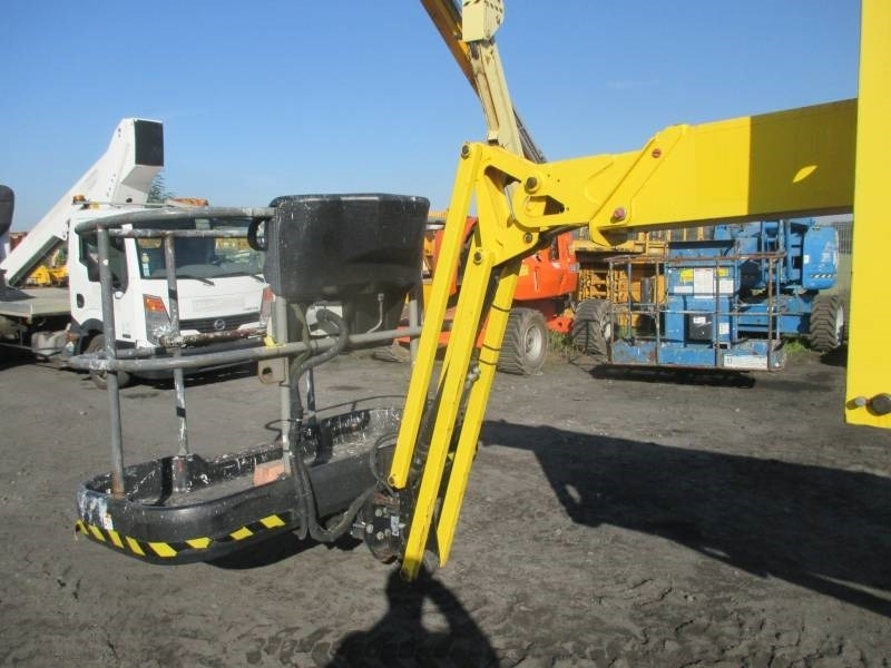 Niftylift HR 17 D 4x4 - شاحنة ذراع مفصلي: صورة 4 Niftylift HR 17 D 4x4 - شاحنة ذراع مفصلي: صورة 4