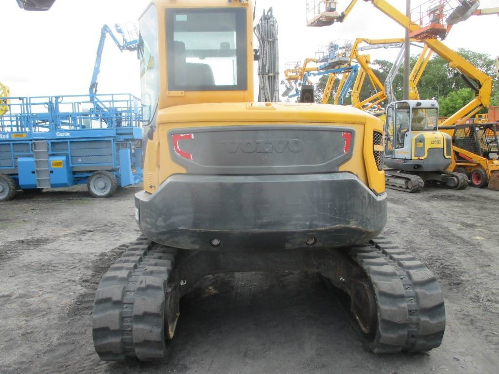 Volvo ECR 88 D - حفارة مُصَّغرة: صورة 3 Volvo ECR 88 D - حفارة مُصَّغرة: صورة 3