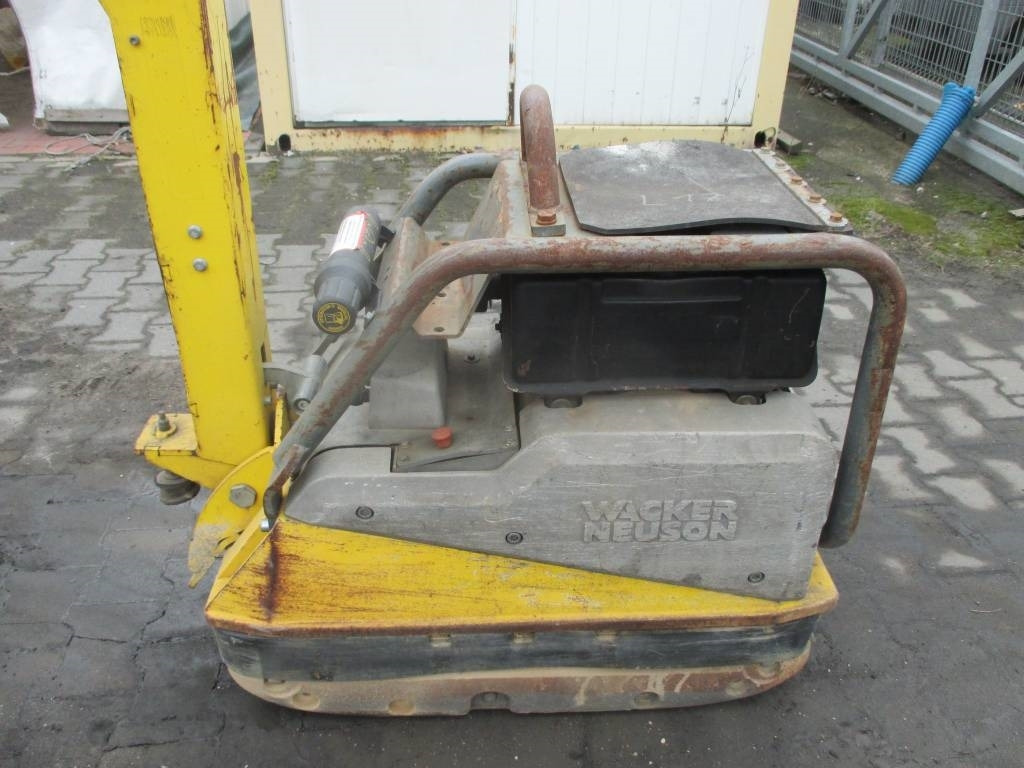 Wacker Neuson DPU 4545 HE - لوحة اهتزازية: صورة 1 Wacker Neuson DPU 4545 HE - لوحة اهتزازية: صورة 1