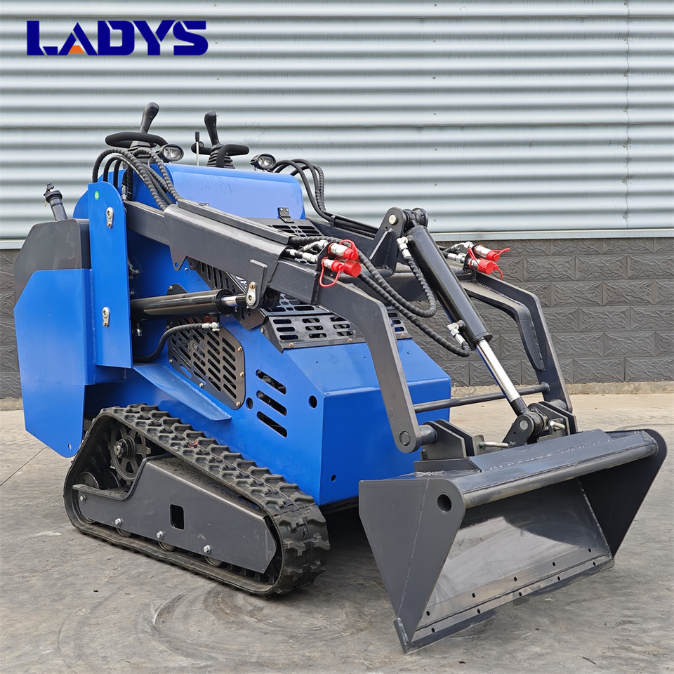 LADYS Free Shipping Mini Skid Steer Loader Compact Track Electric/Diesel Chinese Mini Skid Steer Loader For Sale With Mini Skid Steer Attachments 4 In 1 Bucket - شيول صغير: صورة 3 LADYS Free Shipping Mini Skid Steer Loader Compact Track Electric/Diesel Chinese Mini Skid Steer Loader For Sale With Mini Skid Steer Attachments 4 In 1 Bucket - شيول صغير: صورة 3
