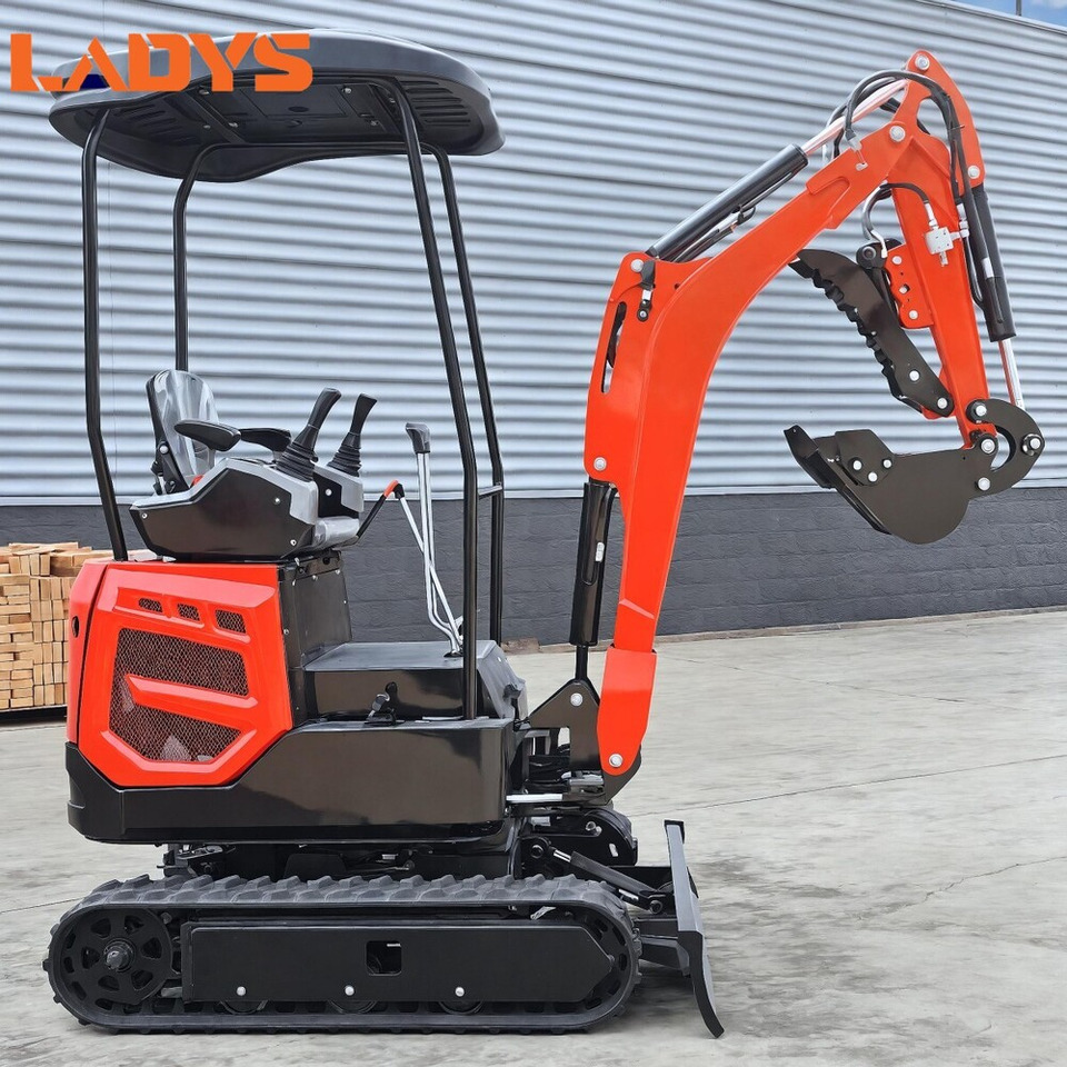 LADYS Mini Excavator Digger Miniexcavadora EPA Kubota Engine Chinese LADYS DY18 Mini Excavator For Sale With Mini Excavator Attachment Set - حفارة مُصَّغرة: صورة 4 LADYS Mini Excavator Digger Miniexcavadora EPA Kubota Engine Chinese LADYS DY18 Mini Excavator For Sale With Mini Excavator Attachment Set - حفارة مُصَّغرة: صورة 4