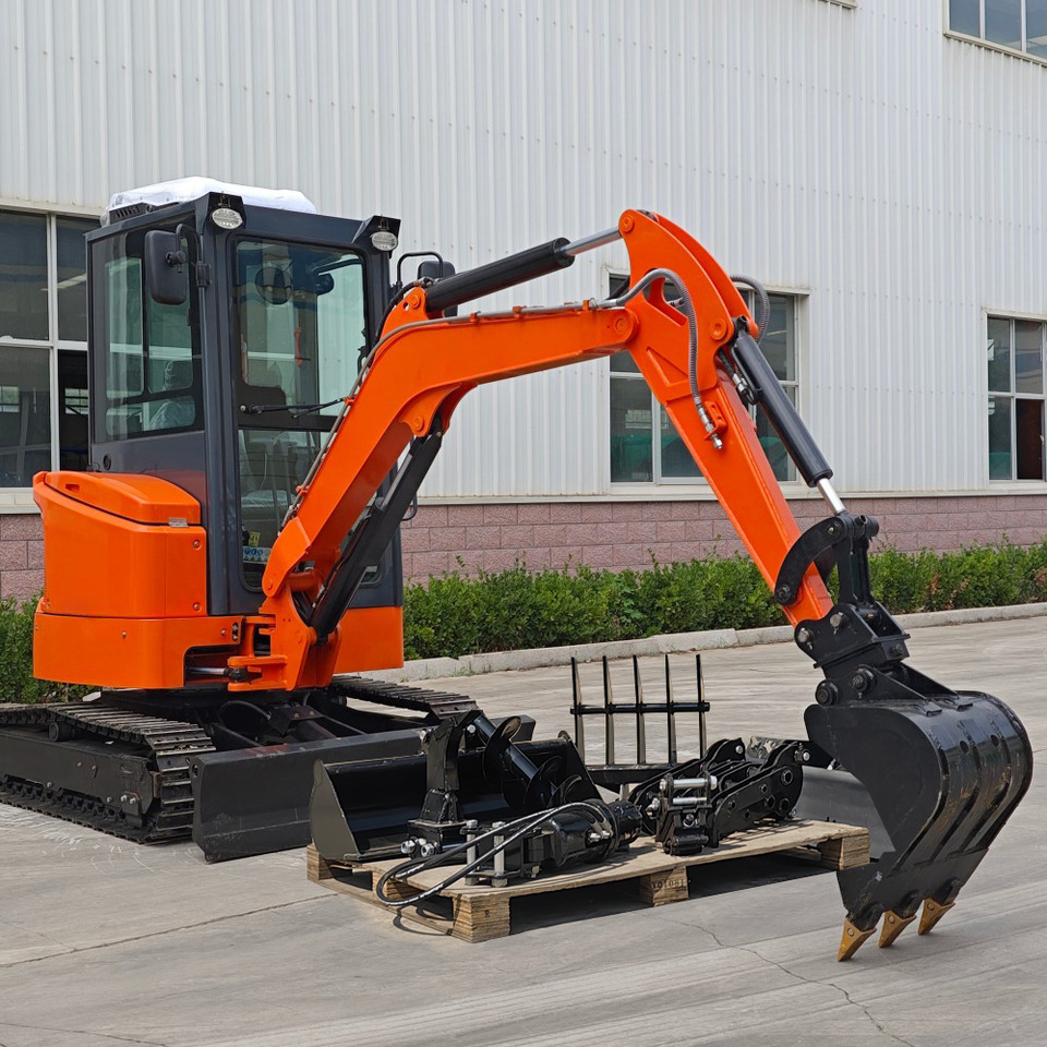 LEZUM Free Shipping Mini Excavator Bagger Pelle Miniexcavadora 1 2 3.5 Ton CE/EPA/EURO 5 Kubota Engine Diesel/Electric Mini Excavators For Sale - حفار زحاف: صورة 1 LEZUM Free Shipping Mini Excavator Bagger Pelle Miniexcavadora 1 2 3.5 Ton CE/EPA/EURO 5 Kubota Engine Diesel/Electric Mini Excavators For Sale - حفار زحاف: صورة 1