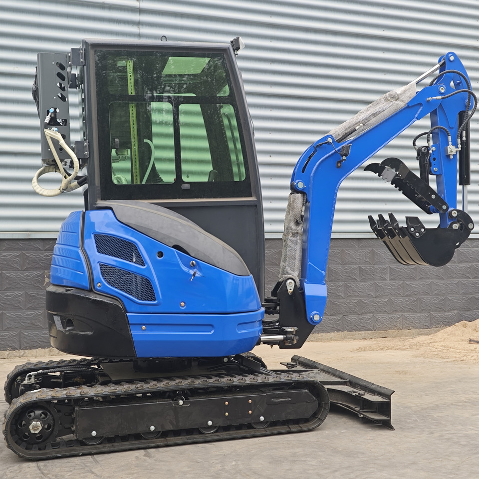LEZUM DY25U Mini Excavator Digger Miniexcavadora EPA Kubota Engine Mini Excavator For Sale With Mini Excavator Attachment Set - حفار زحاف: صورة 5 LEZUM DY25U Mini Excavator Digger Miniexcavadora EPA Kubota Engine Mini Excavator For Sale With Mini Excavator Attachment Set - حفار زحاف: صورة 5