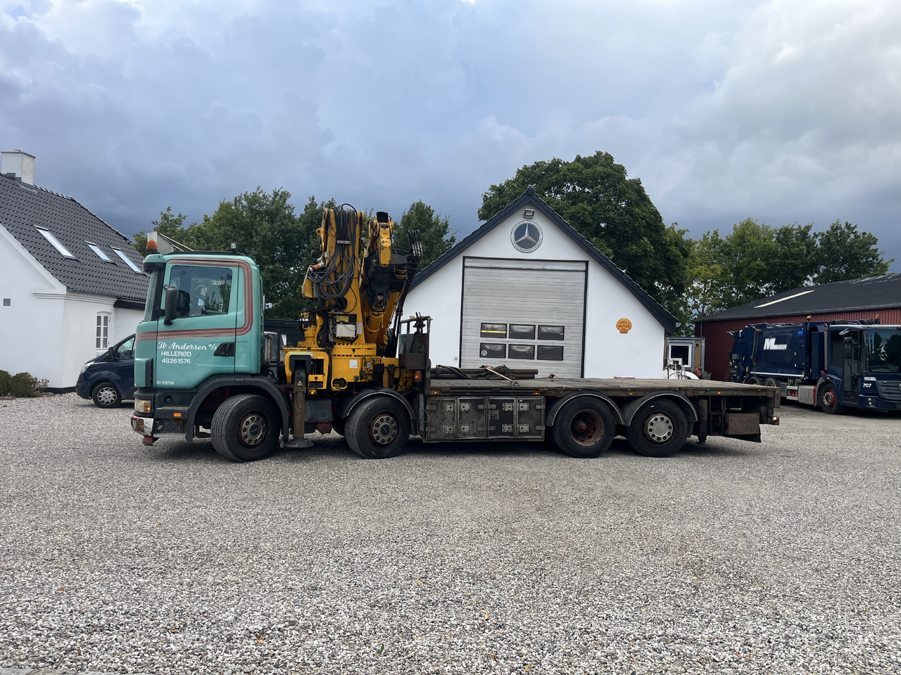 Scania G 124 - شاحنة كرين: صورة 1 Scania G 124 - شاحنة كرين: صورة 1