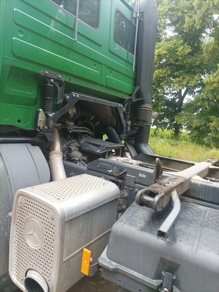 MERCEDES-BENZ ACTROS 18 36 4X4 - شاحنة قلاب: صورة 5 MERCEDES-BENZ ACTROS 18 36 4X4 - شاحنة قلاب: صورة 5