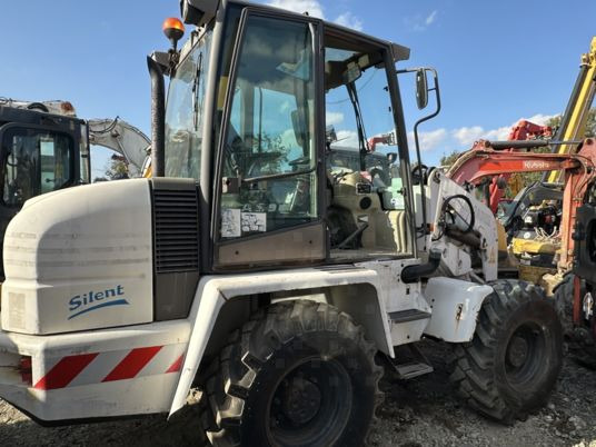 Ahlmann AS90 Rotative  16500 € HT - اللودر بعجل: صورة 3 Ahlmann AS90 Rotative  16500 € HT - اللودر بعجل: صورة 3