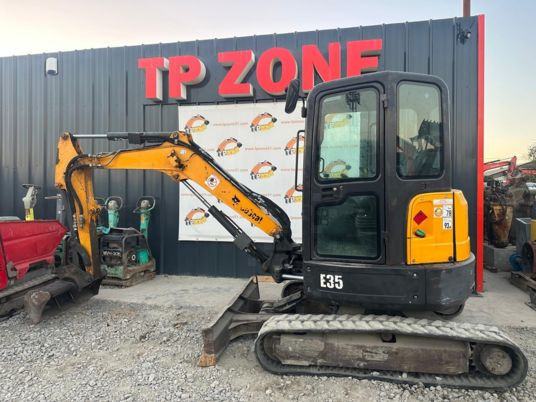 Bobcat E35 Cabine à 22500 € HT - حفارة مُصَّغرة: صورة 2 Bobcat E35 Cabine à 22500 € HT - حفارة مُصَّغرة: صورة 2