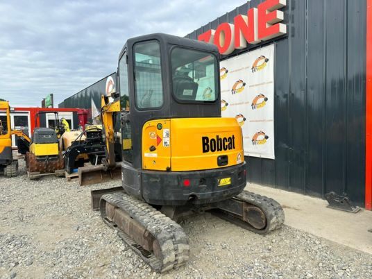Bobcat E35 Cabine à 23500 € HT - حفارة مُصَّغرة: صورة 4 Bobcat E35 Cabine à 23500 € HT - حفارة مُصَّغرة: صورة 4