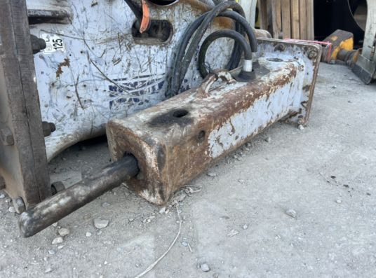 Brh furukawa fx25 - مطرقة هيدروليكية: صورة 3 Brh furukawa fx25 - مطرقة هيدروليكية: صورة 3