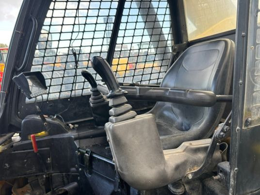 JCB Robot 190 à 22 500 € HT - اللودر المجنزر صغير: صورة 5 JCB Robot 190 à 22 500 € HT - اللودر المجنزر صغير: صورة 5