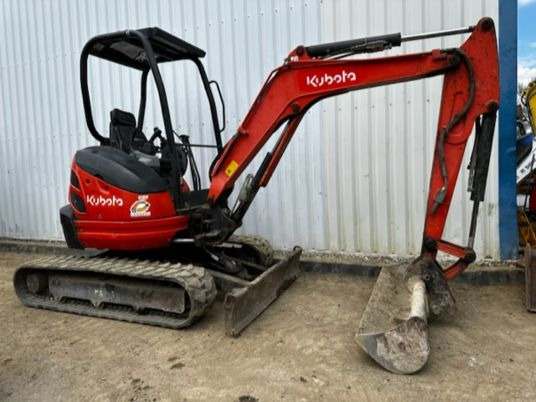 Kubota U25-3 EU Canopy - حفارة مُصَّغرة: صورة 5 Kubota U25-3 EU Canopy - حفارة مُصَّغرة: صورة 5