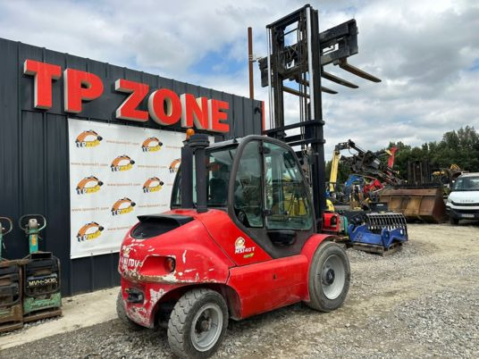 Manitou MSI40 Cabine à 27900 € HT - رافعة شوكية ديزل: صورة 5 Manitou MSI40 Cabine à 27900 € HT - رافعة شوكية ديزل: صورة 5