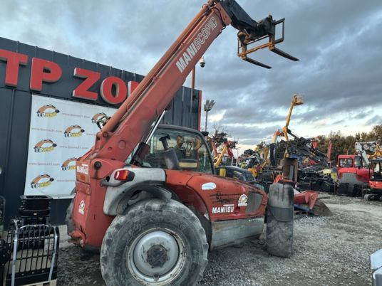 Manitou MT1030 à 24 500 € HT - رافعة تلسكوبية: صورة 5 Manitou MT1030 à 24 500 € HT - رافعة تلسكوبية: صورة 5