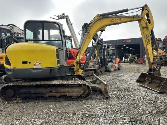 Neuson 6003 RD à 18500€ HT - حفارة مُصَّغرة: صورة 1 Neuson 6003 RD à 18500€ HT - حفارة مُصَّغرة: صورة 1