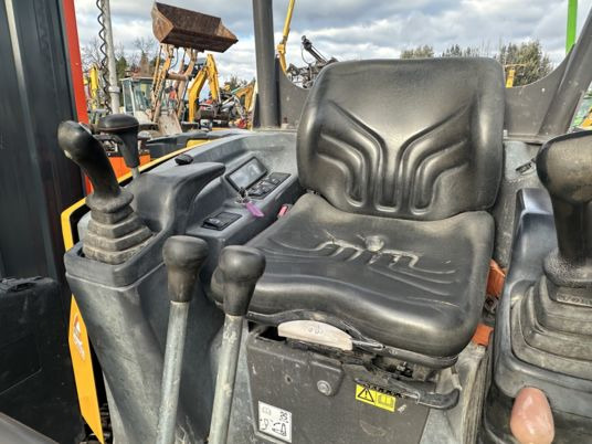 Volvo ECR25D à 22 500 € HT - حفارة مُصَّغرة: صورة 5 Volvo ECR25D à 22 500 € HT - حفارة مُصَّغرة: صورة 5