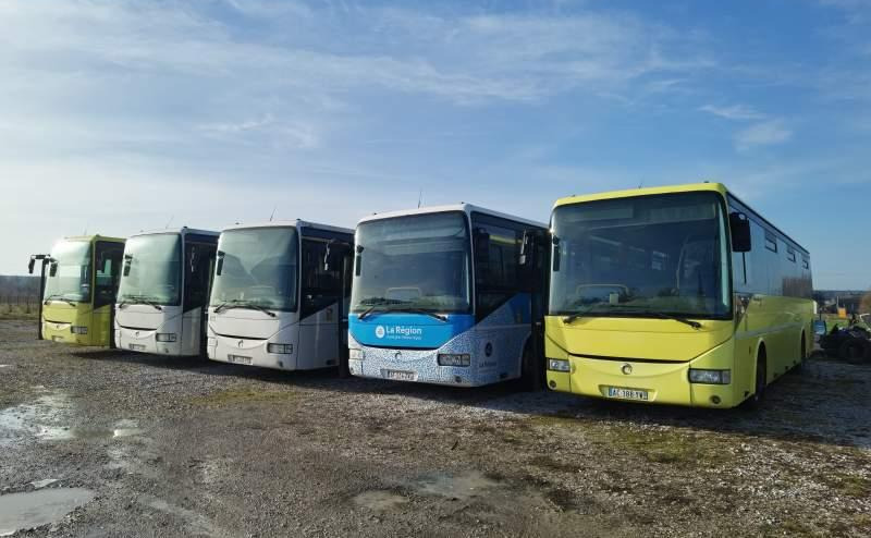 Irisbus Iveco Recreo 5 sztuk 2009 - حافلة سوبربان: صورة 3 Irisbus Iveco Recreo 5 sztuk 2009 - حافلة سوبربان: صورة 3