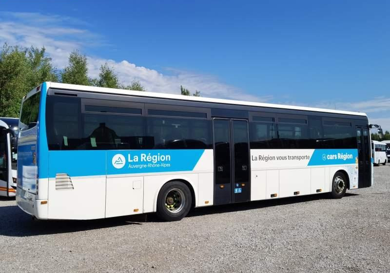 Irisbus Recreo Crossway 2009*64 miejsca/8084 - حافلة سوبربان: صورة 5 Irisbus Recreo Crossway 2009*64 miejsca/8084 - حافلة سوبربان: صورة 5