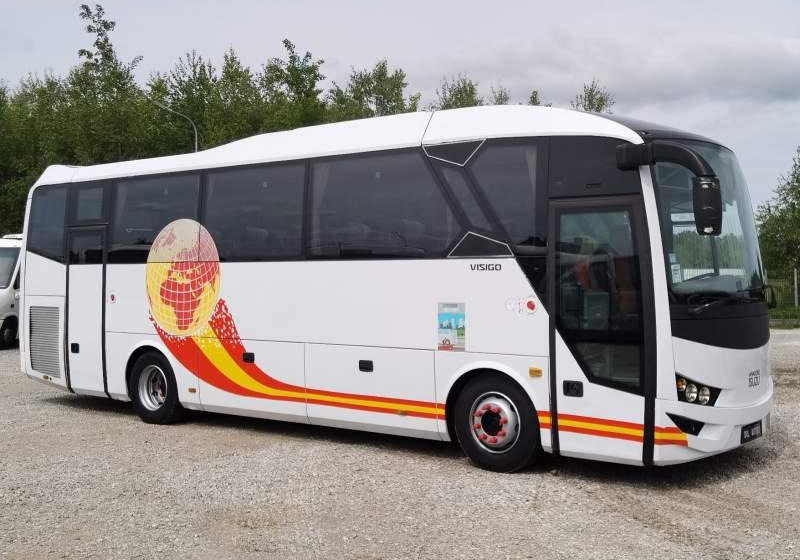 Isuzu Visigo Euro 6 , MD9, TOURINO , NAVIGO - حافلة سوبربان: صورة 4 Isuzu Visigo Euro 6 , MD9, TOURINO , NAVIGO - حافلة سوبربان: صورة 4