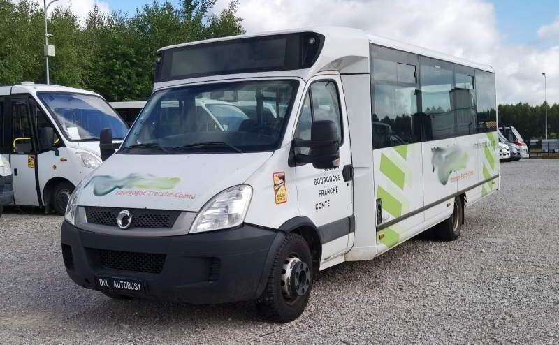 Iveco Aptineo Daily 34 miejsca NOWY SILNIK - حافلة صغيرة, حافلة سوبربان: صورة 4 Iveco Aptineo Daily 34 miejsca NOWY SILNIK - حافلة صغيرة, حافلة سوبربان: صورة 4