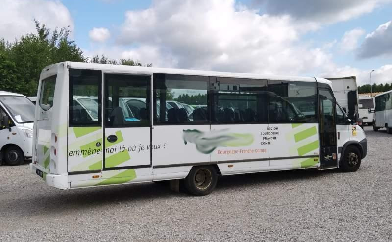 Iveco Aptineo Daily 34 miejsca NOWY SILNIK - حافلة صغيرة, حافلة سوبربان: صورة 5 Iveco Aptineo Daily 34 miejsca NOWY SILNIK - حافلة صغيرة, حافلة سوبربان: صورة 5