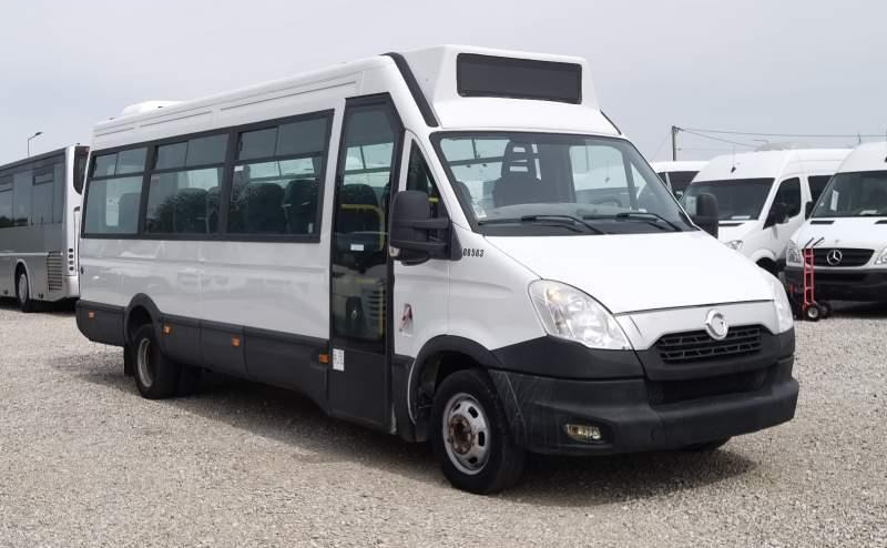 حافلة سوبربان Iveco Daily 23 *NOWY SILNIK* 2 SZTUKI*, klima, winda: صورة 13